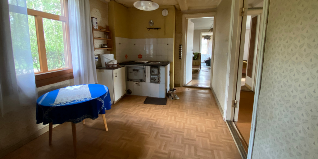 Suosmeren mummula ennen korjausta
